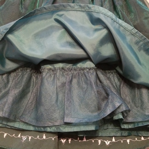 Disney Short Sleeve Velvet and Silk 4T Dress - Picture 8 of 8